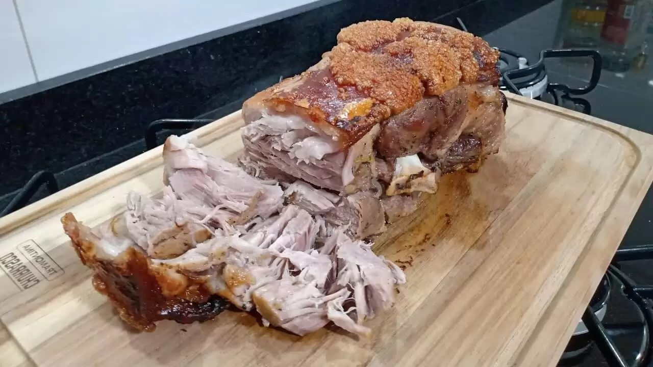 Paleta de Porco Assada: Saborosa e Suculenta - Coffee and Routes